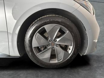 Cupra Born 58kWh V1 (204 ps) - CLIMATE CONTROL - DAB - PRIVACY GLASS