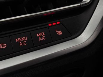 BMW 3 Series 2.0 330e 12kWh SE Pro Plug-in xDrive (292 ps) - CARPLAY
