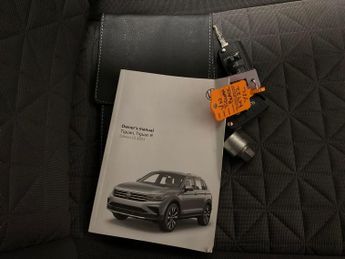Volkswagen Tiguan 1.5 TSI Life DSG (150 ps) - NAV - BLUETOOTH - PARK SENSORS