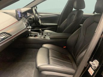BMW 5 Series 2.0 520d MHT M Sport Steptronic (190 ps) - PERFORMANCE CONTROL