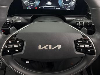 Kia Niro 64.8kWh 3 (201 bhp) ADAPTIVE CRUISE - KEYLESS - REV CAM - APPLE 