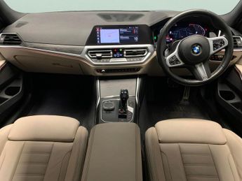 BMW 3 Series 2.0 320d M Sport xDrive (190 ps) - LEATHER - TECH PACK - PARK AS