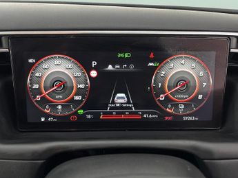 Hyundai Tucson 1.6 T-GDi 13.8kWh Premium Plug-in 4WD (265 ps) - UPGRADED SOUND