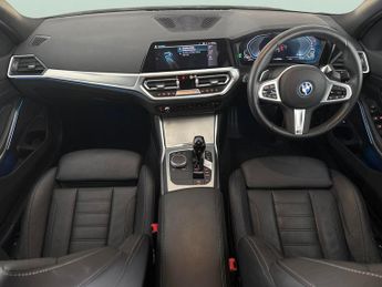BMW 3 Series 2.0 330e 12kWh M Sport Plug-in (292 ps) - PARK ASSIST - KEYLESS 
