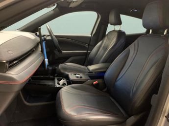 Ford Mustang Mach-e Standard Range 70kWh Automatic AWD (269 ps) - KEYLESS ENTRY - LE