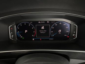Volkswagen Tiguan 1.5 TSI R-Line Edition DSG (150 ps) - ASSISTANCE PACK - PARK ASS