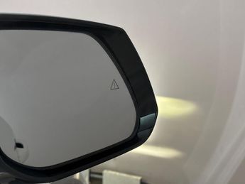 Kia Niro 64.8kWh 4 (201 bhp) - HK AUDIO - HEAT AND COOL SEATS - PARK ASSI