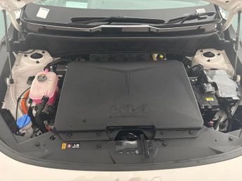 Kia Niro 64.8kWh 4 (201 bhp) - HK AUDIO - HEAT AND COOL SEATS - PARK ASSI