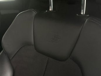 Audi Q5 2.0 TDI 40 S line S Tronic quattro (190 ps) - DAB - BLUETOOTH - 