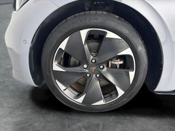 Cupra Born 58kWh V2 (204 ps) - REVERSE CAM - HEATED SEATS - NAV