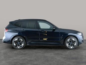 BMW iX3 80kWh M Sport Pro (286 ps) - GESTURE CONTROL - HUD - ADAPT CRUIS