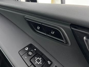 Kia Niro 64.8kWh 4 (201 bhp) - ACTIVE LANE ASSIST - HEAT AND COOL SEATS