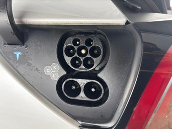 Tesla Model 3 Saloon RWD (241 bhp) - PARK ASSIST - LED - REVERSE CAM