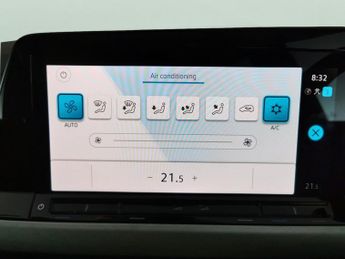 Volkswagen Golf 1.5 eTSI MHEV Life DSG (150 ps) - LED - WIFI - LANE DEPARTURE
