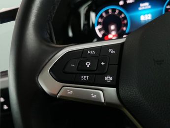 Volkswagen Golf 1.5 eTSI MHEV Life DSG (150 ps) - LED - WIFI - LANE DEPARTURE