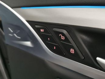 BMW iX3 80kWh Premier Edition (286 ps) - DRIVING ASSISTANT - PARK ASSIST