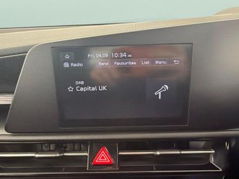 Kia Niro 64.8kWh 2 (201 bhp) REV CAM - LANE DEPART WARN - 17IN ALLOYS