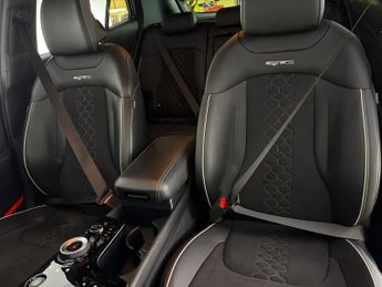 Kia Sportage 1.6 T-GDi 13.8kWh GT-Line Plug-in AWD (261 bhp) - ADAPTIVE CRUIS