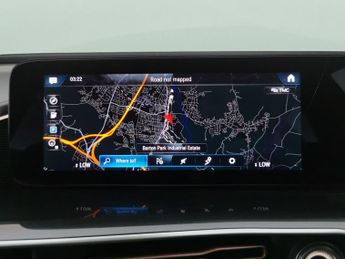 Mercedes-Benz EQC EQC 400 80kWh AMG Line 4MATIC (408 ps) - HEATED LEATHER - COMFOR