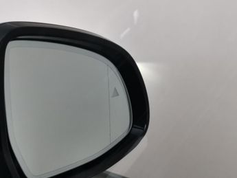 BMW iX3 80kWh Premier Edition (286 ps) - DRIVING ASSISTANT - PARK ASSIST