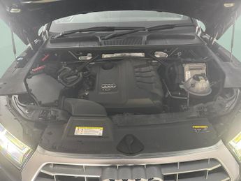 Audi Q5 2.0 TDI 40 S line S Tronic quattro (190 ps) - SPORTS SEATS - DAB