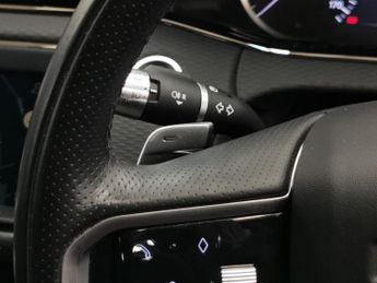 Land Rover Range Rover Evoque 1.5 P300e 12.2kWh R-Dynamic S Plug-in 4WD (309 ps) - HEATED LEAT
