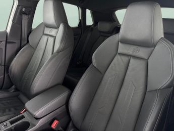Audi A3 1.4 TFSIe 40 S line Sportback Plug-in S Tronic 13kWh (204 ps) - 