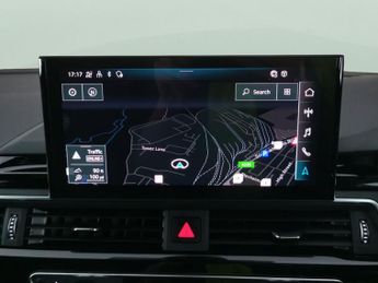 Audi A4 2.0 TFSI 35 Black Edition S Tronic (150 ps) - LANE DEPARTURE 