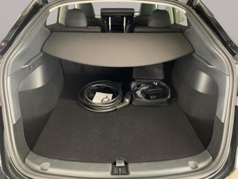 Tesla Model Y (Dual Motor) Long Range 4WDE (384 bhp) - LED - REVERSE CAM - NAV