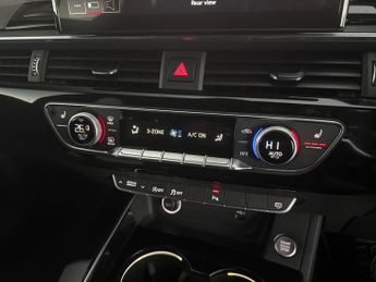 Audi A4 2.0 TDI 35 Black Edition S Tronic (163 ps) - BLUETOOTH - CRUISE