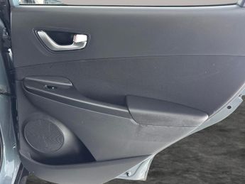 Hyundai Kona 1.6 h-GDi SE Connect DCT (141 ps) - REVERSE CAM - BLUETOOTH - CR