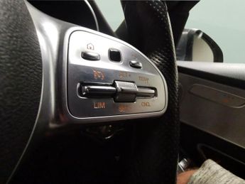 Mercedes-Benz C Class 1.5 C200 MHEV EQ Boost AMG Line G-Tronic+ (198 ps) - MIRROR PACK