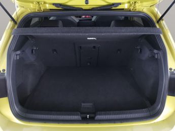 Volkswagen Golf 1.5 eTSI MHEV R-Line DSG (150 ps) - BLUETOOTH - DIGITAL DASH - P