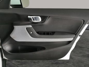 Polestar Polestar 2 Dual Motor 78kWh Long Range Fastback 4WDE (408 ps) - KEYLESS ENT
