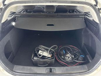 MG Mg5 61.1kWh Excite Long Range (156 ps) - SAT NAV - BLUETOOTH - DRIVI