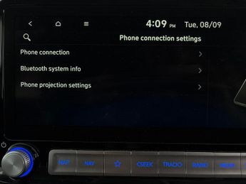 Hyundai Kona 64kWh Premium (10.5kW Charger) (204 ps) - UPGRADED SOUND - LED