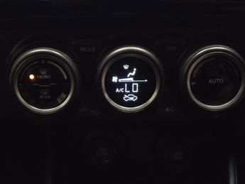 Suzuki Swift 1.0 Boosterjet SZ5 (111 ps) - LED - NAV - LANE DEPARTURE
