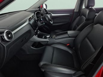 MG MG ZS 44.5kWh Exclusive (143 ps) - REVERSE CAM - NAV - HEATED LEATHER