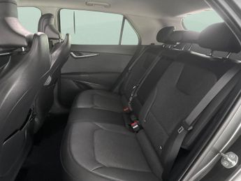 Kia Niro 64.8kWh 4 (201 bhp) - REVERSE CAM - NAV - HEATED SEATS