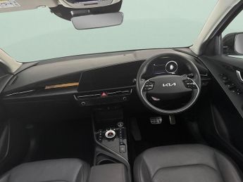 Kia Niro 64.8kWh 4 (201 bhp) - REVERSE CAM - NAV - HEATED SEATS