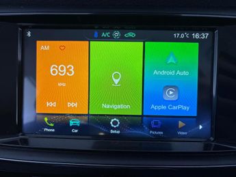 MG Mg5 61.1kWh Excite Long Range (156 ps) - SAT NAV - BLUETOOTH - DRIVI