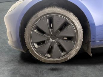Tesla Model 3 (Dual Motor) Long Range 4WDE (306 ps) - HEATED WHEEL - ADAPTIVE 