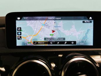 Mercedes-Benz CLA 1.3 CLA200 AMG Line Shooting Brake 7G-DCT (163 ps) - LED - NAV