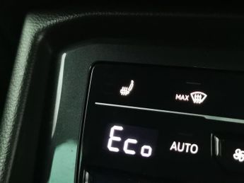 Volkswagen Tiguan 1.4 TSI 13kWh R-Line Plug-in DSG (245 ps) - KEYLESS ENTRY - PARK