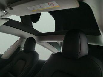 Tesla Model 3 (Dual Motor) Long Range 4WDE (346 ps) - KEYLESS ENTRY - PARK ASS