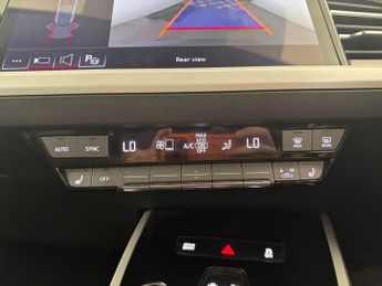 Audi Q4 E-tron 220kW 50 Quattro 82kWh Sport [C+S] - NAV - LED LIGHTS - LANE WAR