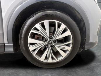 Audi Q4 E-tron 220kW 50 Quattro 82kWh Sport [C+S] - NAV - LED LIGHTS - LANE WAR