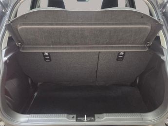 Suzuki Swift 1.0 Boosterjet SZ5 (111 ps) - LED - NAV - LANE DEPARTURE