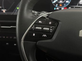 Kia Niro 64.8kWh 4 (201 bhp) - REVERSE CAM - NAV - HEATED SEATS