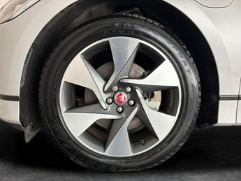 Jaguar I-PACE 400 90kWh HSE Black 4WD (400 ps) - ADAPT CRUISE - CARPLAY - KEYL
